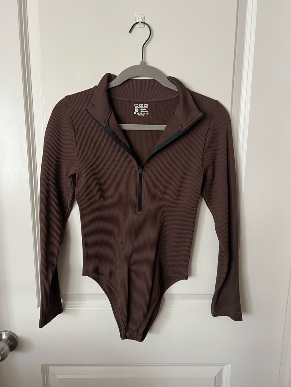 UNIQLO Brown Ribbed Zip-Front Kids One-Piece Bodysuit